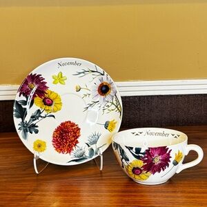 NWOT🔹Spode Flowers of the Month Cup and Saucer for “November”